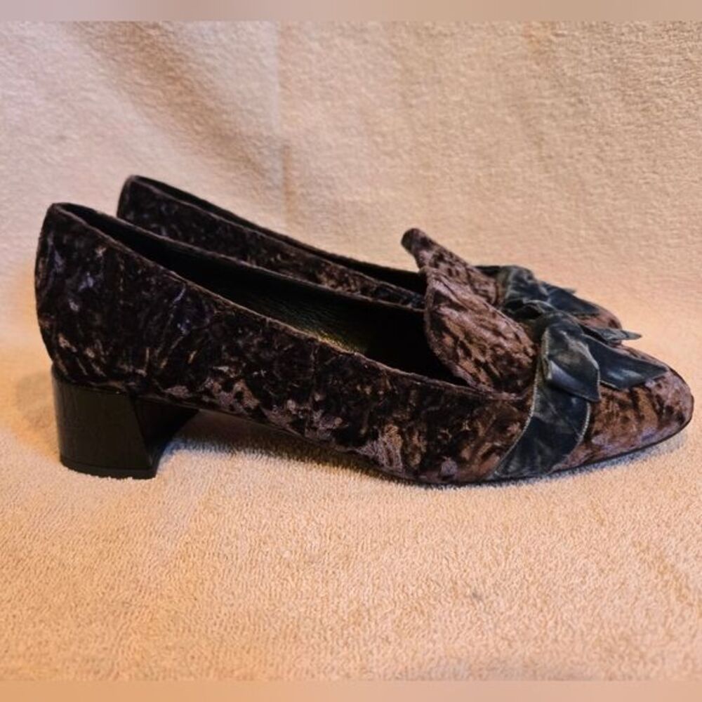 NWOT Erdem Crushed Velvet Heels w/ Bow - Picture 2 of 11